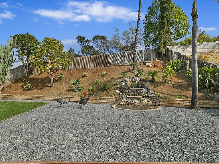416 Gail Dr — Photo 41