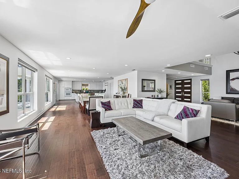 14030 Mandarin Oaks Ln — Photo 21
