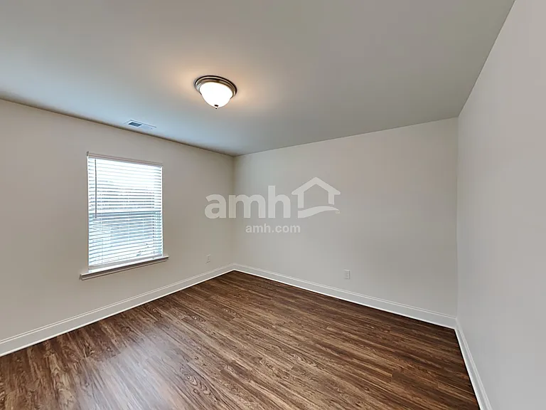 520 Slew Dr — Photo 23