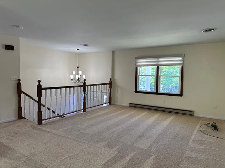 307 Evergreen St — Photo 7