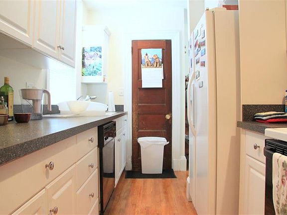 2nd image of 20 Highland Ave APT 1