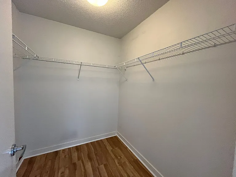 2020 SW Main St #602 — Photo 13