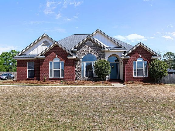 2nd image of 90 Anna Grace Ln