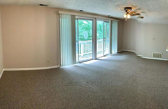 2nd image of 59 Kenwood Dr