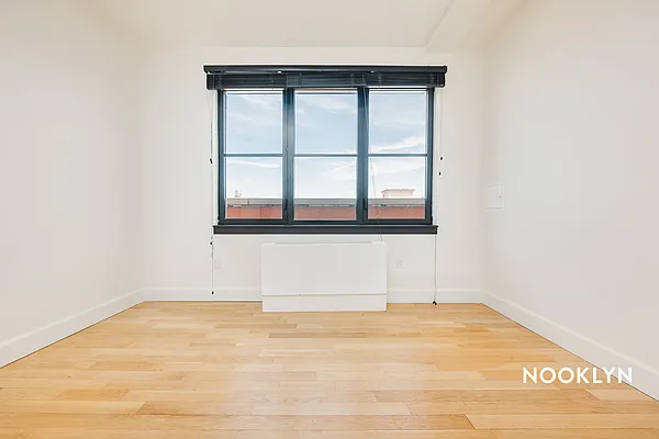 Rented by Nooklyn NYC LLC | media 18
