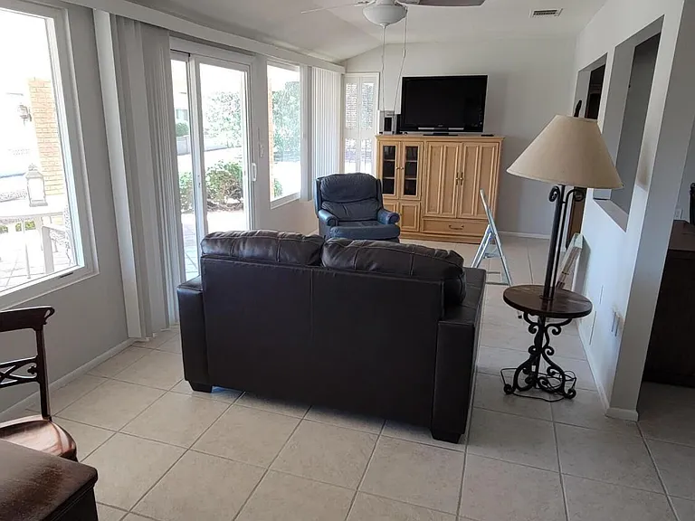 10715 W Tropicana Cir — Photo 14