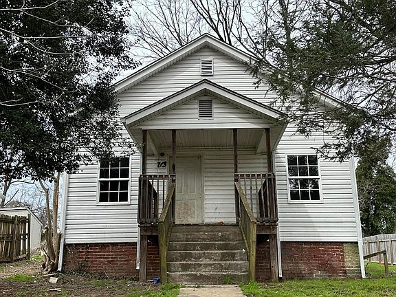 2nd image of 713 E Fairview Ave