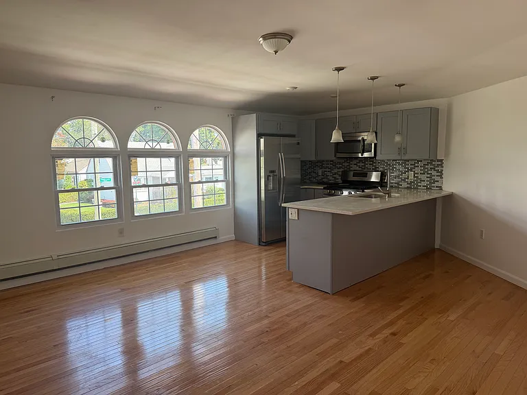 255-18 Francis Lewis Blvd #2 — Photo 1