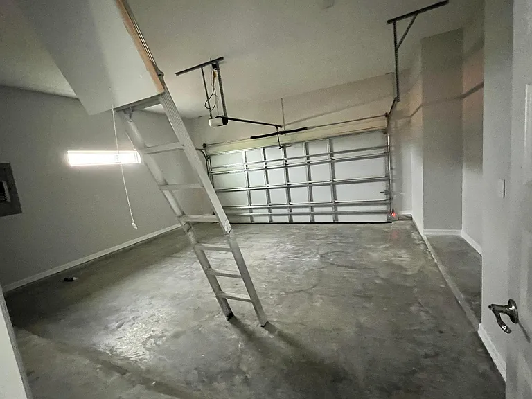 5006 Westgate Cir S — Photo 10