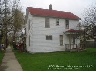 801 1/2 Henrietta St, Wausau, WI 54403