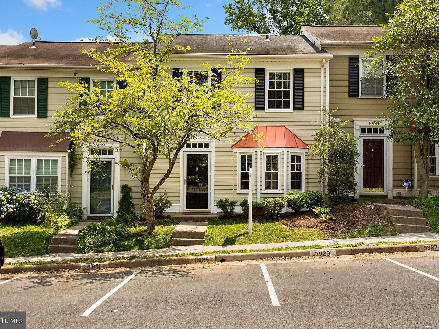 9925 Blake Ln, Oakton, VA 22124 Zillow