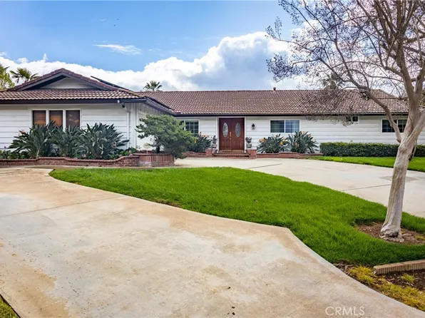 1468 Fernwood Dr, Redlands, CA 92374