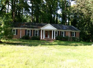 910 Parham St, Henderson, NC 27536