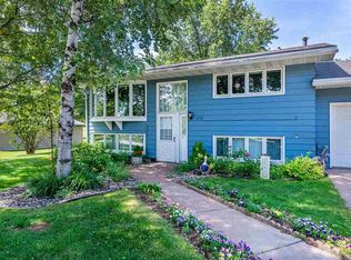2131 Allegheny St, Duluth, MN 55811