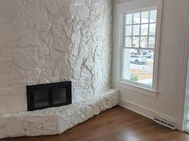 4119 S Benton Ave — Photo 6