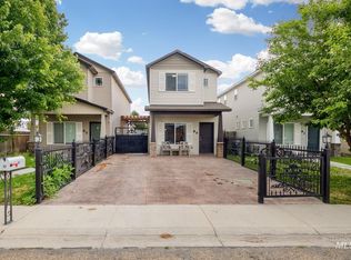 89 Barbara Dr, Middleton, ID 83644