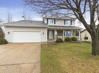 2333 121st St E, Burnsville, MN 55337
