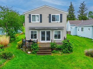 656 Lawson Dr, Lake Orion, MI 48362