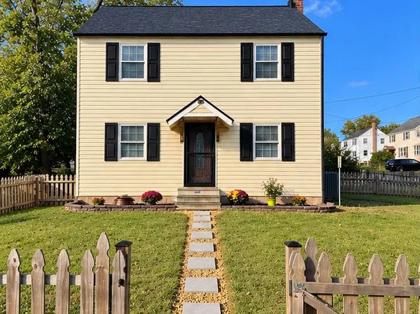 21762 N Essex Dr, Lexington Park, MD 20653