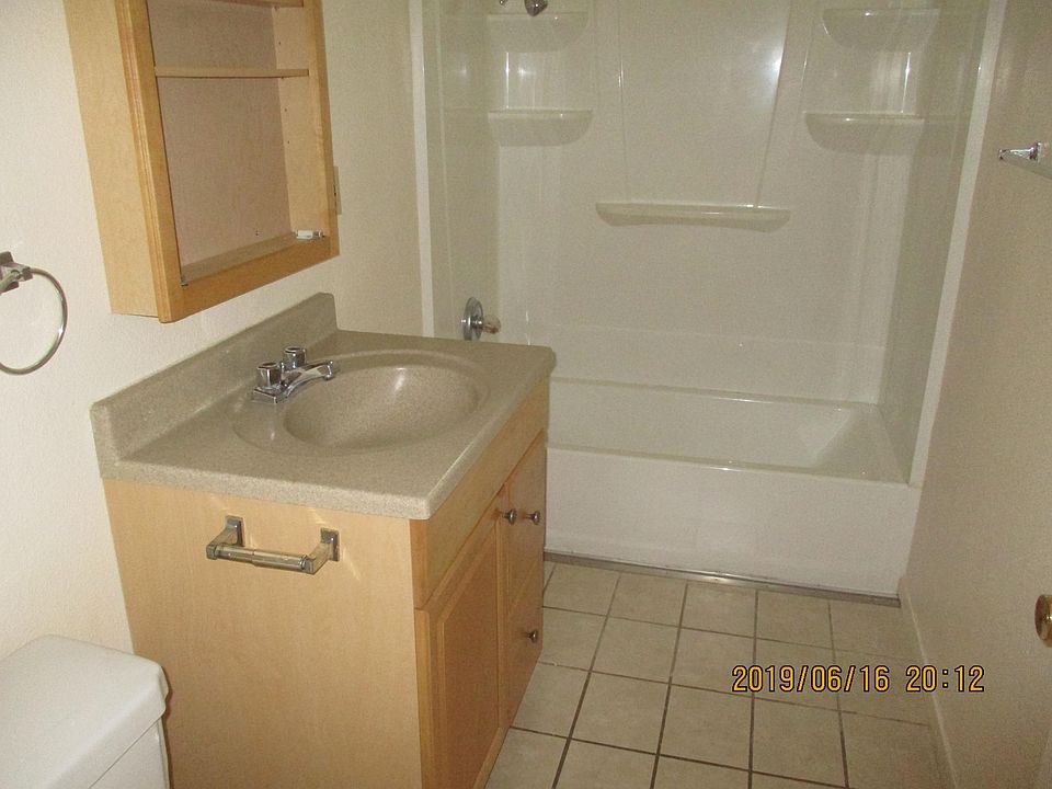 2nd image of 2657-10 Lakeshore Blvd