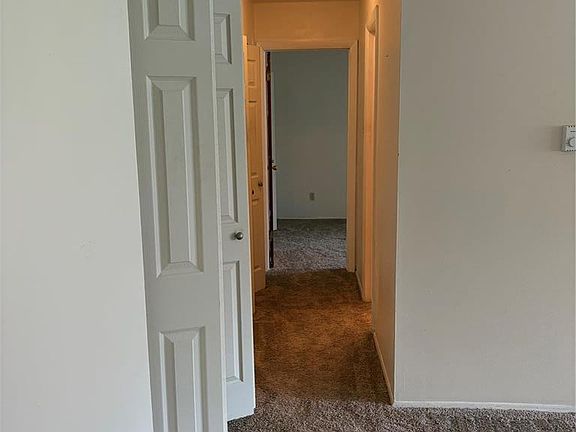 3rd image of 7723 Hazelcrest Dr APT H