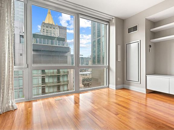 4th image of 39 E 29th St #19-C