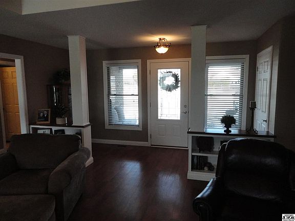 4th image of 6997 Meredith Dr
