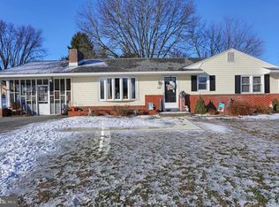 1948 Reservoir Dr, Carlisle, PA 17013