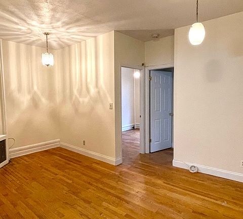 3rd image of 303 E 91st St APT 3F