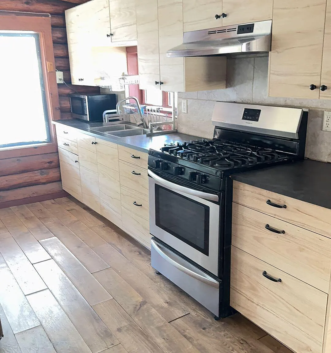 2 bed, 1.0 bath, 775 sqft, $1,444 — Photo 3