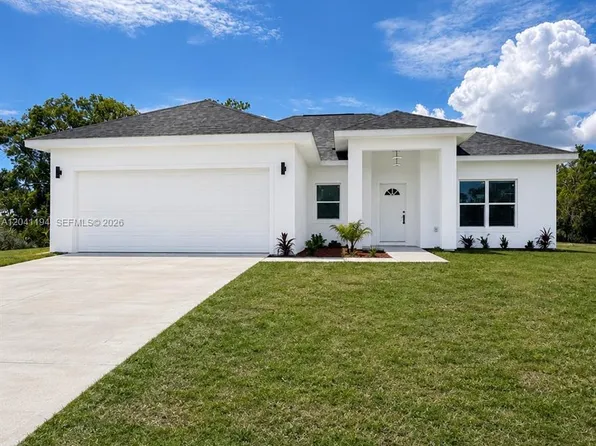 271 Briar Ln, Lake Placid, FL 33852