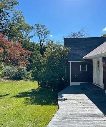 2nd image of 22 Cedar Dr