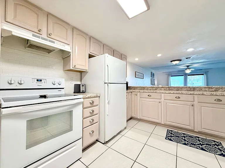 3800 S Atlantic Ave #105 — Photo 3