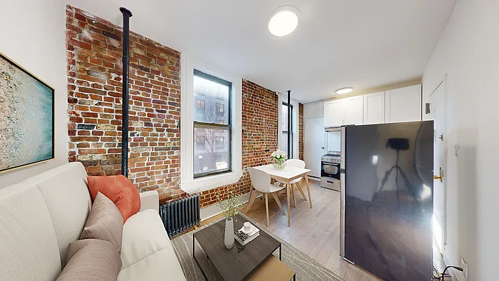 Rented by Bond New York | media 7