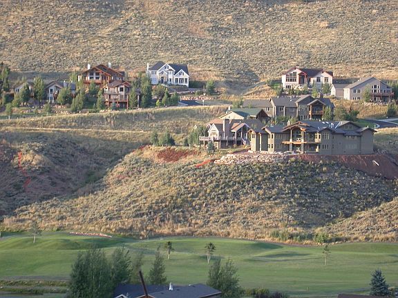 long shot across golf course
