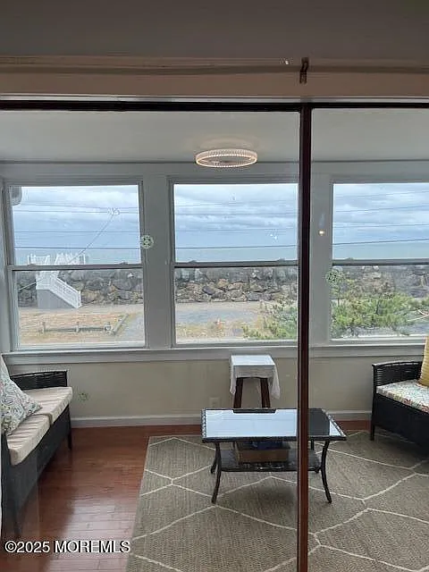 2 bed, 1788 sqft, $3,500 — Photo 4