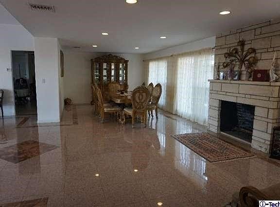 3rd image of 1616 Hazbeth Ln