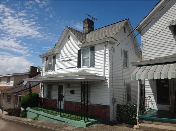 207 Nemacolin St, Brownsville, PA 15417