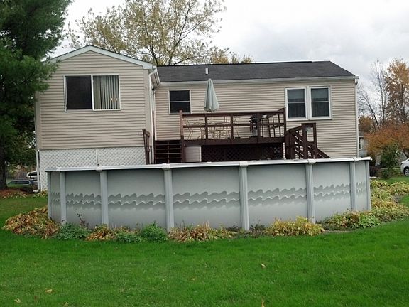 2nd image of 4963 Grapewood Ln