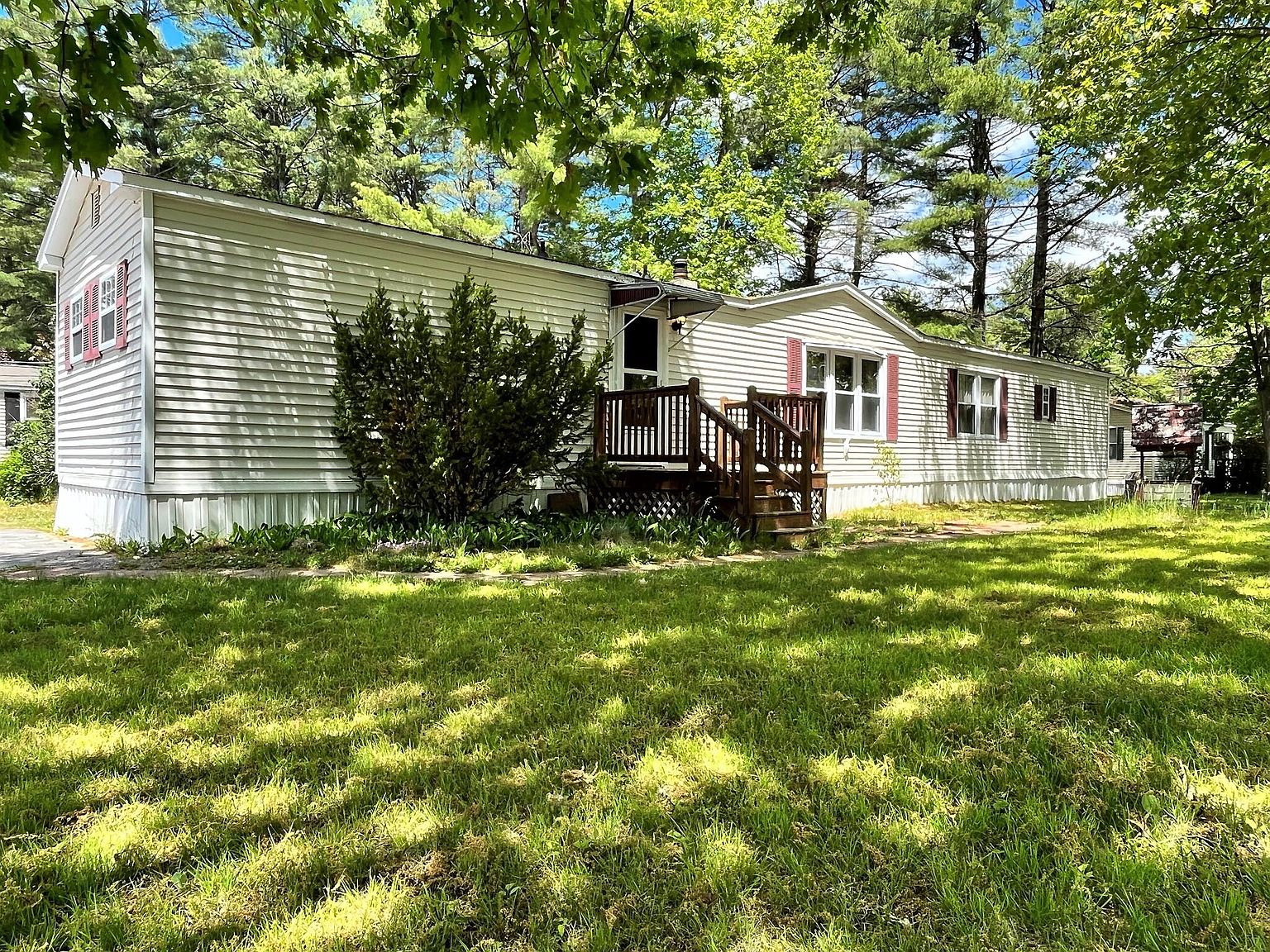 44 Franklin Parkway, Brunswick, ME 04011 | Zillow