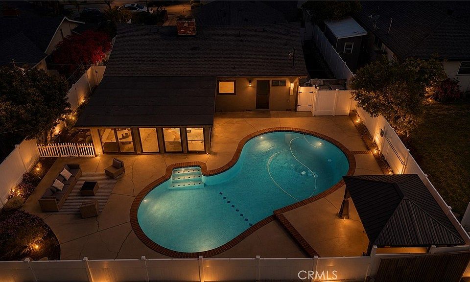 1st image of 1641 W El Portal Dr