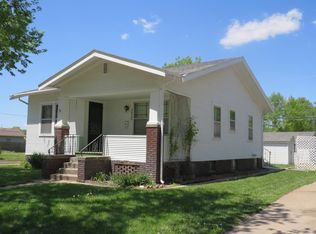 3920 14th St, Columbus, NE 68601