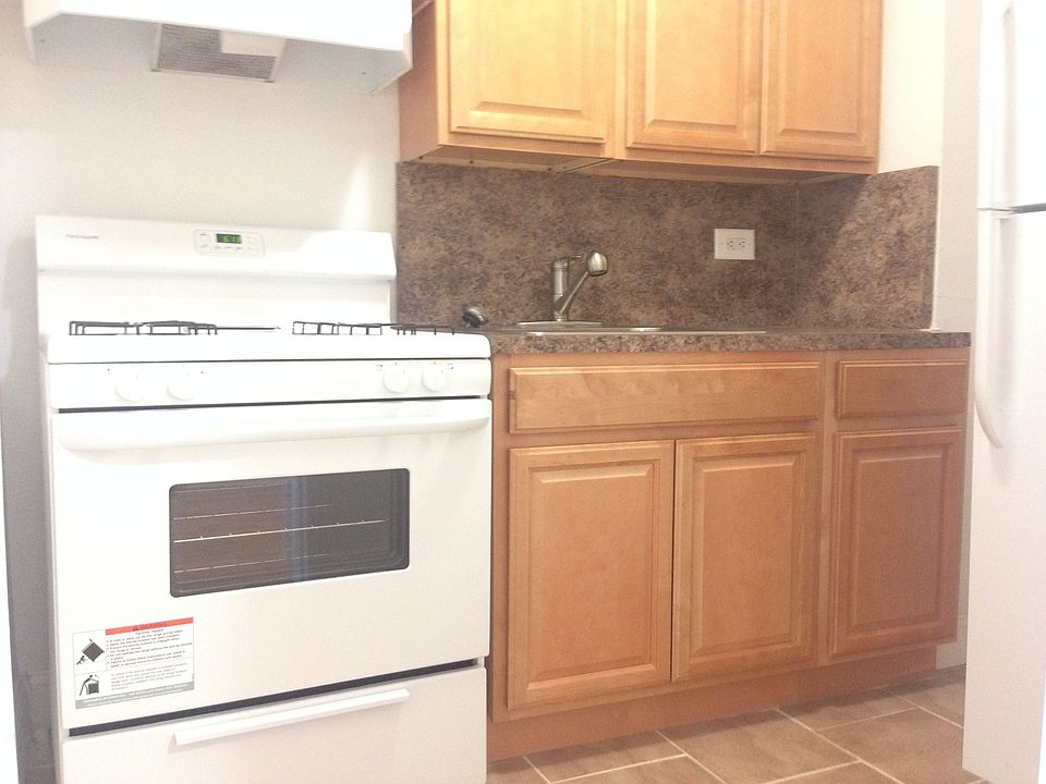 1st image of 411 E 26th St #5D
