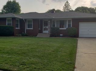 516 Leith Ave, Waukegan, IL 60085