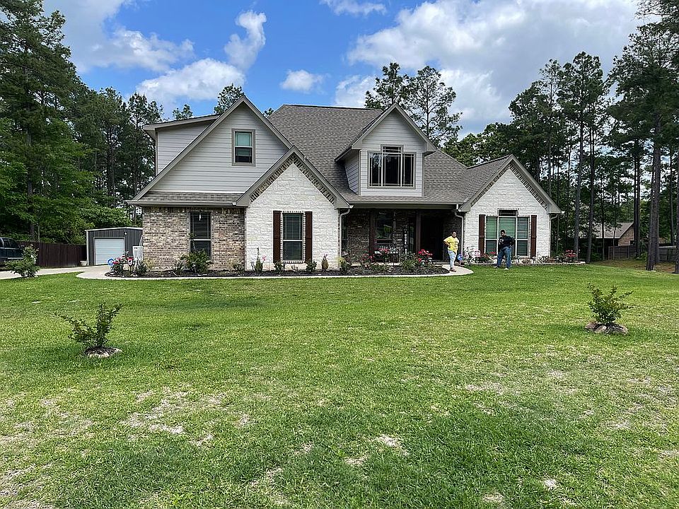 2nd image of 563 Westwood Loop