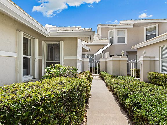 4th image of 2380 SW Foxpoint Way