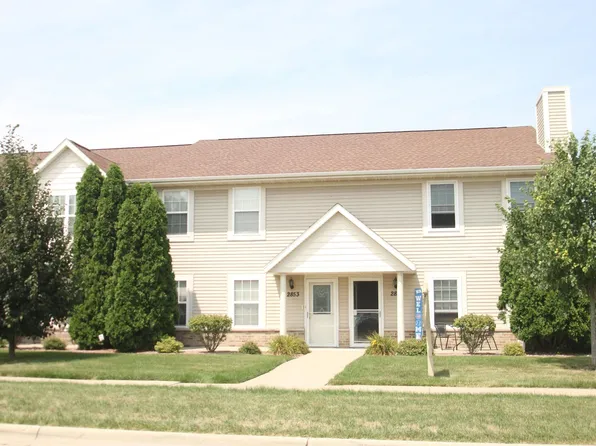 2853 Holiday Dr, Janesville, WI 53545