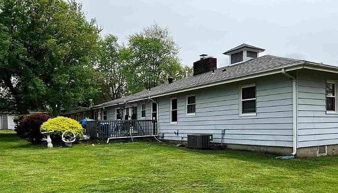 5 Evergreen Dr — Photo 2