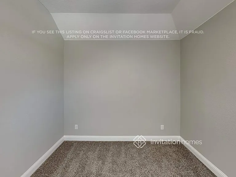 700 Boardwalk Way — Photo 16