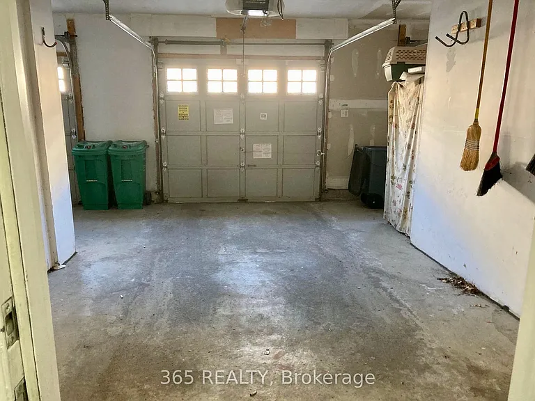4975 Southampton Dr #263 — Photo 8